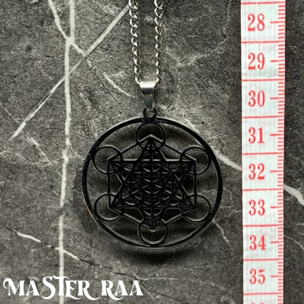 Sacred Geometry Pendant Necklace – Silver Close Up