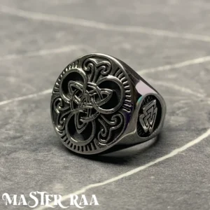 Close-up of Celtic Trinity round knot ring.